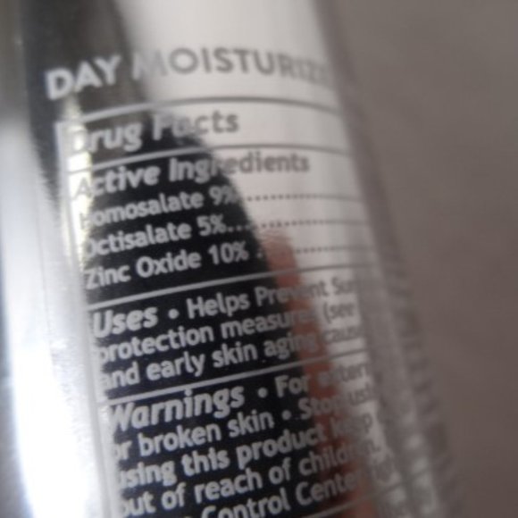 Proven Personalized Day Moisturizer W/SPF 30 (1 oz) - Picture 10 of 11